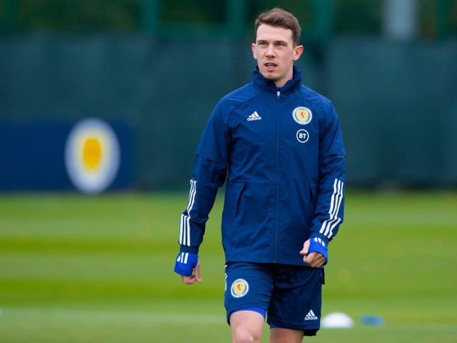 Midfielder (Rangers)