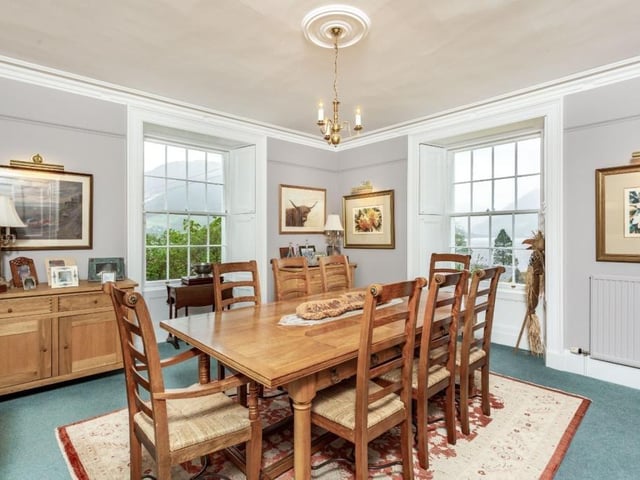 Dining room.