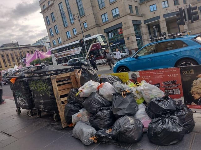 Bins overflowing in Edinburgh