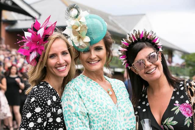 Patrons always don their finest for Stobo Castle Ladies Day at Musselburgh Racecourse

Picture: © Jessica Shurte