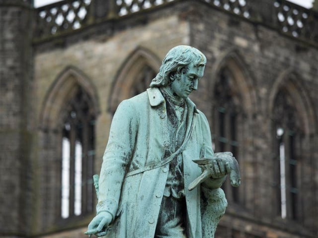 Located north of the Gleniffer Brae, Paisley is ranked as the seventh happiest place to live in Scotland and the 83rd in the entirety of the UK.