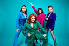 Flat and the Curves: Divadom (Photo Copyright Karla Gowlett)