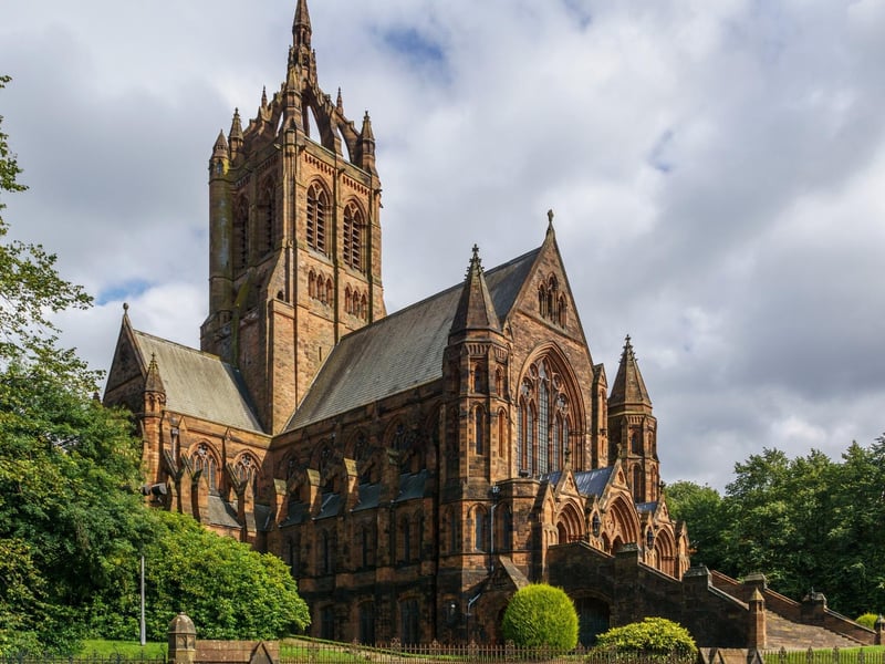 You can find Coats Paisley at the west end of Paisley High Street. Also known as the Paisley Thomas Coats Memorial Church, it was built as a memorial to Thomas Coats who was a member of the revered Paisley thread family.