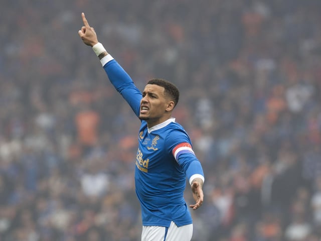 Another season where the right-back put up incredible numbers on the board, both in terms of goals and penalties. Finished top scorer in the Europa League.