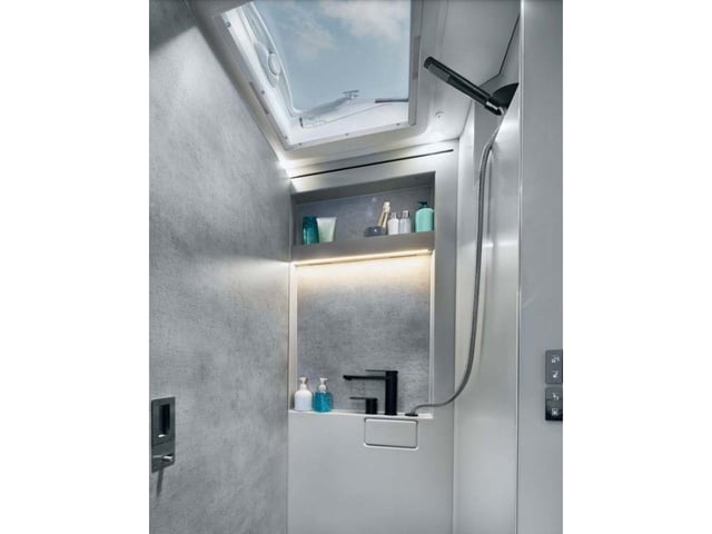 If you're looking to get cleaned up after a day's walking - or campaigning - the iSmove has a full-sized shower. The clever patented sliding design means that when you don't need it, it simply disappears into the wall.