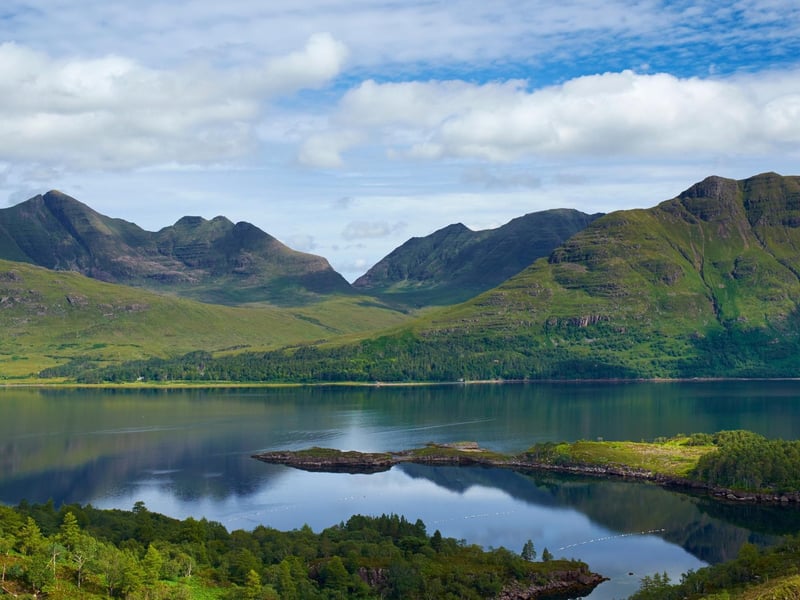 This sea loch is located on the west coast of the Northwestern Highlands. According to Wilderness Scotland: “Torridon derives from Gaelic, meaning 'Place of transference”.