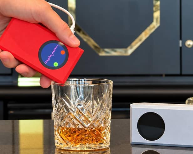 A prototype Scensai sensor.