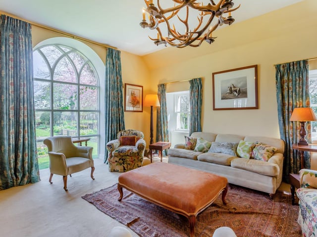 In the main house, Kinsteary’s drawing room, library, morning room and formal dining room all have fireplaces and original features.