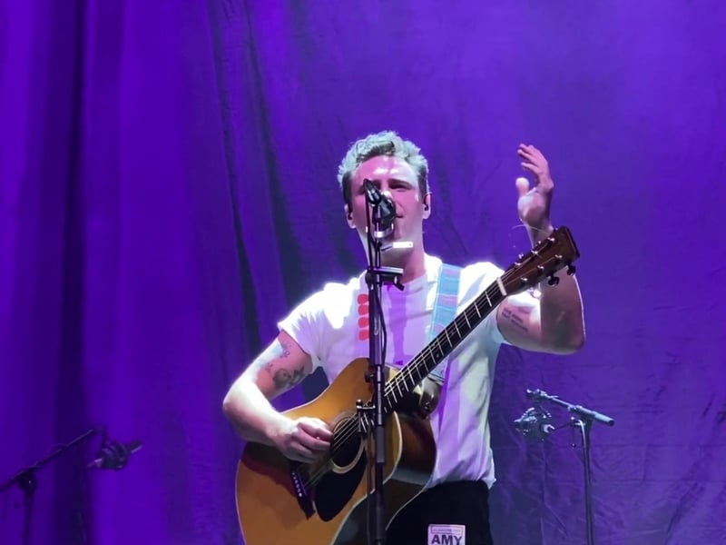 From busking on the streets around his home in Edinburgh to eventually performing at Hyde Park along with famous artists like Robbie Williams, Callum Beattie is a true success story in the Scottish buskers scene.