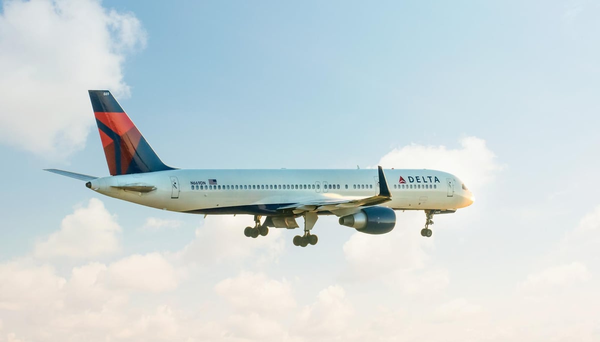 Penerbangan Delta Edinburgh-New York dialihkan ke Prestwick karena masalah mesin