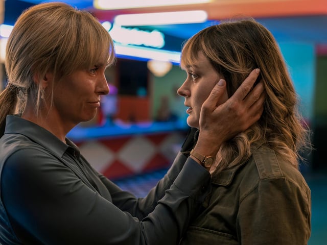 The Toni Collette led mystery drama, Pieces of Her, sees a daughter uncover dark family secrets after witnessing a family tragedy and has proven popular with Netflix audiences, with a commendable 7 average rating on IMDb.