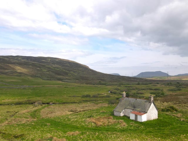New owners will live in peace and tranquility at Brae Cottage in Sutherland, which enjoys stunning views to surrounding hills.