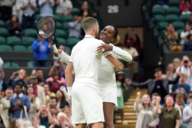 Thanks, partner. Jamie Murray and Venus Williams celebrate the first win of their new partnership.