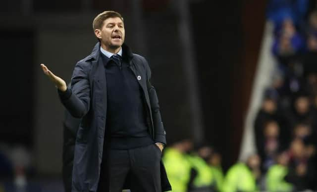 Rangers manager Steven Gerrard urges his team on during their 2-2 draw against Aberdeen at Ibrox. (Photo by Alan Harvey / SNS Group)