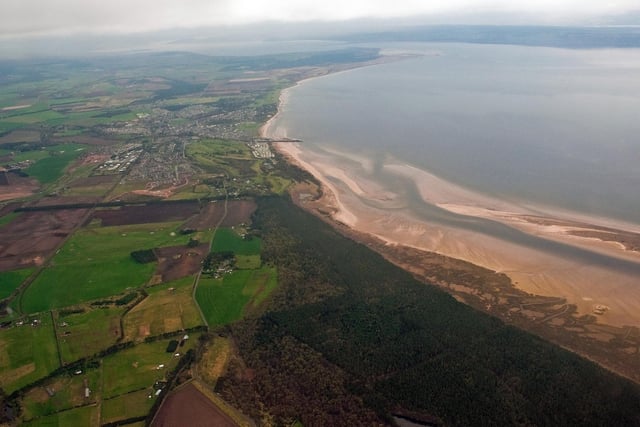 Moray has a slightly lower life satisfaction score of 7.5 out of 10.