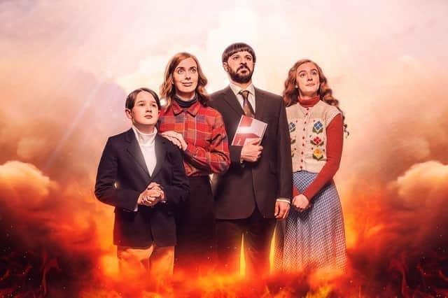 Simon Bird and his family get ready for Armageddon in Everyone Else Burns