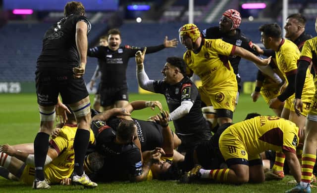 Glasgow Warriors' get a penalty try as Sione Tuipulotu goes over during the Challenge Cup win over Perpignan at BT Murrayfield. (Photo by Rob Casey / SNS Group)