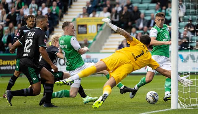 Josh Campbell scored twice as Hibs defeated Groningen 2-1 at Easter Road.