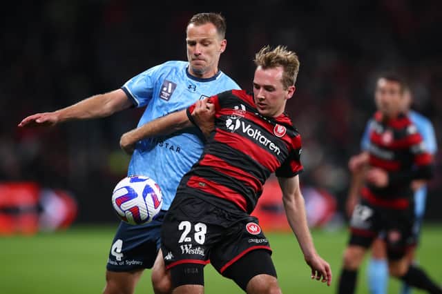 Calem Nieuwenhof (No 28) has signed for Hearts on a four-year deal from Western Sydney Wanderers.