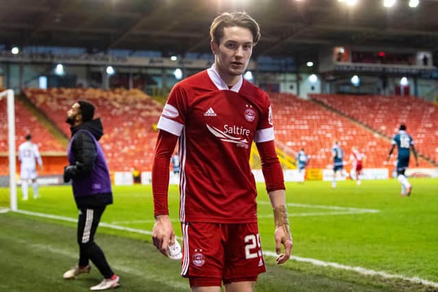 Scott Wright has signed a pre-contract with Rangers.