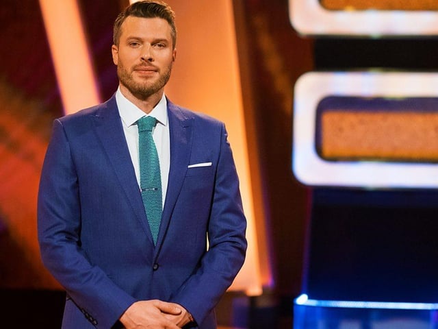 Yet another Glasgow-based quiz show, Impossible was hosted by Rick Edwards and challenged contestants to answer a series of multiple choice questions - and avoid the 'impossible' answer. It ran for eight seasons from 2017 to 2021.