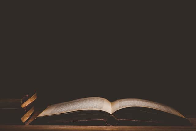 Here are five books to read for a scare. Image: Adobe