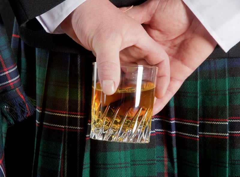 A traditional Burns Night supper will see a range of whiskies on offer following the evening’s meal. As an appetiser for your guests you can create some traditional Scottish whisky cocktails like a Hot Toddy.