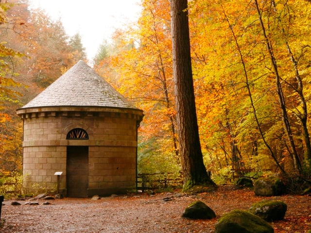 Home to Ossian’s Hall, The Hermitage has received an incredible 1.5 million views on TikTok and it comes as no surprise. Take in some of the finest autumn scenery Scotland has to offer as you take in the incredible wildlife and woodland surrounding you.