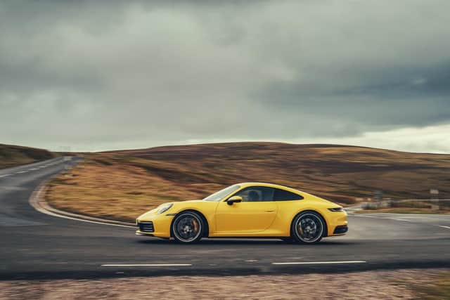 Porsche 911 Carrera 4S