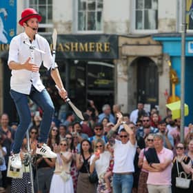 The first tickets for the 2026 Edinburgh Festival Fringe have now gone on sale as organisers push forward with signing a major new commercial deal for the arts extravaganza. (Picture: Jeff J Mitchell/Getty Images)