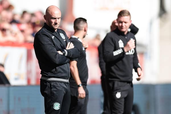Hibs caretaker manager David Gray oversees the 2-0 win over Aberdeen at Pittodrie. (Photo by Ewan Bootman / SNS Group)
