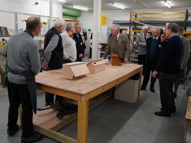 King Charles meets a number of people who frequent the shed.
