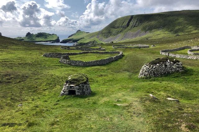St Kilda became a UNESCO World Heritage site in 1986 and it is seen as ‘the most remote island in the British Isles’, even known as the ‘islands at the edge of the world’. A solemn yet fascinating location, it lies roughly 41 miles west of Benbecula in the Outer Hebrides, and is considered difficult to reach due to its position surrounded by the crashing waves of the Atlantic Ocean. While it hosts the largest colony of Atlantic Puffins in the UK, it is also known as the former home of Gaelic-speaking islanders for thousands of years before their way of life became unsustainable in 1930, it has since rested chillingly uninhabited.