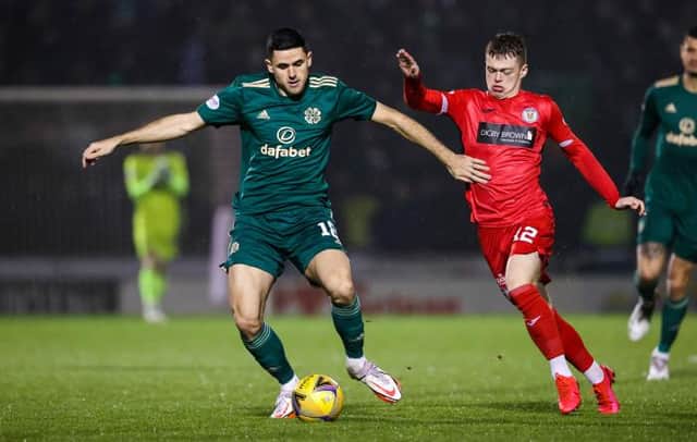 St Mirren's teenage midfielder Jay Henderson (right) challenging Tom Rogic of Celtic during the 0-0 draw in Paisley. (Photo by Alan Harvey / SNS Group)