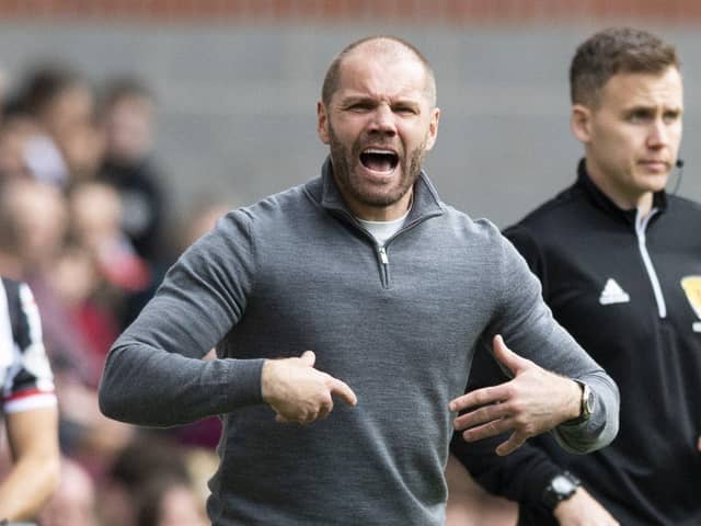 Hearts manager Robbie Neilson tries to rouse his team against St Mirren in what proved to be his final match in charge.