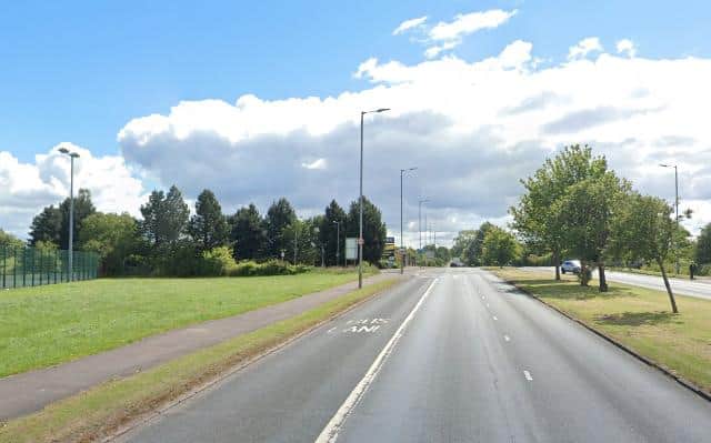 Edinburgh Road: Glasgow police appeal for information after child struck by van
