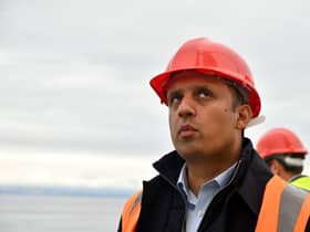 Anas Sarwar, Leader of the Scottish Labour Party visiting Fife Renewable Innovation Centre and Energy Park Fife to meet with ORE Catapult (Offshore Renewable Energy).