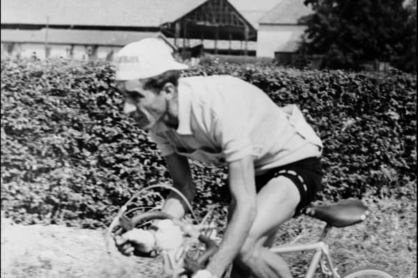 Federico Bahamontes competes in the 1959 Tour de France, eventually coming first. (Picture: AFP via Getty Images)