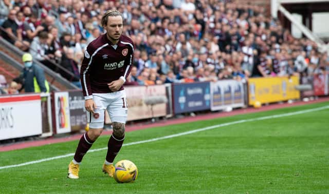 Barrie McKay made his Hearts debut i the Edinburgh derby Hibs. (Photo by Ross Parker / SNS Group)
