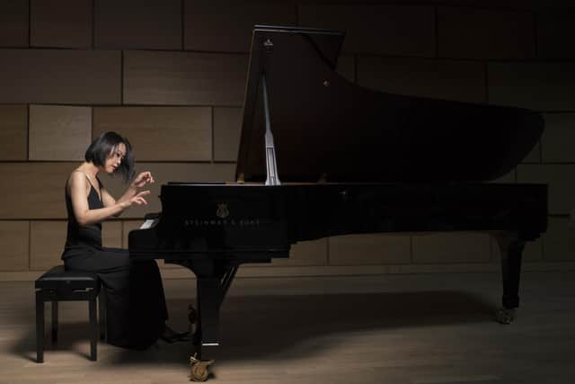 Yeol Eum Son