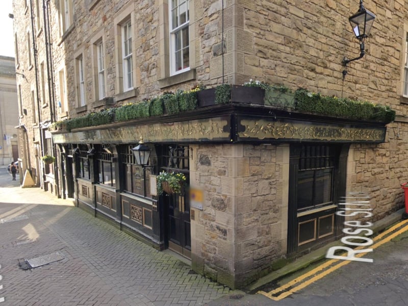 Milnes Bar in Rose Street, New Town, is a Belhaven pub which has a beer garden, access to BT Sports and Sky Sports, and serves real ales and freshly cooked pub grub.