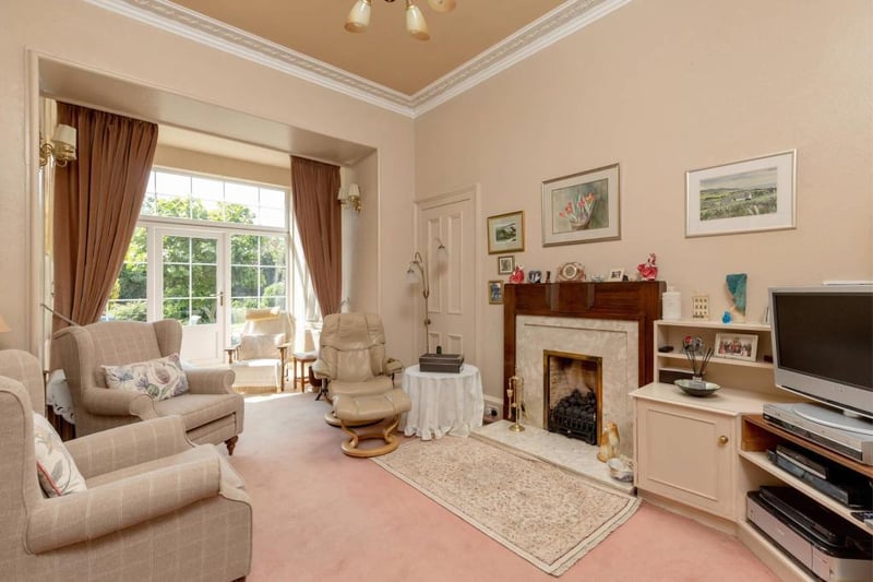Family / Garden room.