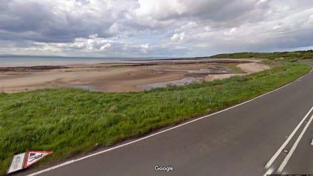 Police are apealling to the public to identify the body of a man discovered on Longniddry beach yesterday morning.