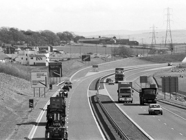 Traffic on the Edinburgh City Bypass road (A720) at its official opening in March 1990.