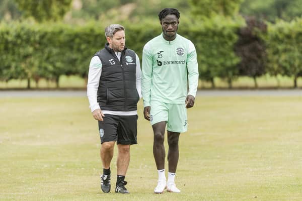 Hibs boss Lee Johnson wants Elie Youan to remain at the club long-term. (Photo by Euan Cherry / SNS Group)