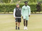 Hibs boss Lee Johnson wants Elie Youan to remain at the club long-term. (Photo by Euan Cherry / SNS Group)