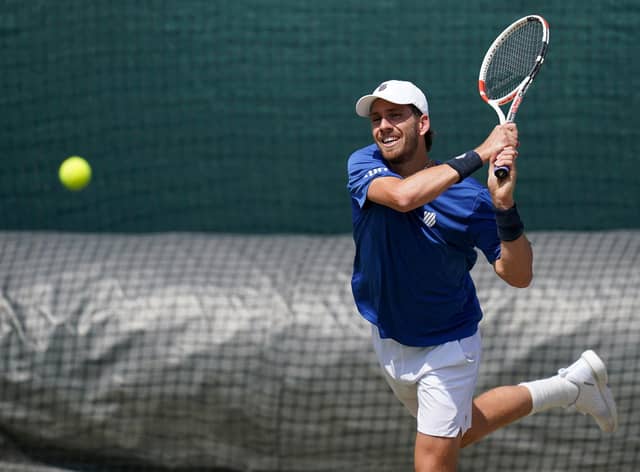 Cameron Norrie practices for today's quarter-final