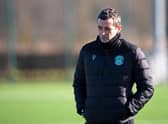 Hibs manager Jack Ross oversees a training session as the Easter Road club prepare to welcome Motherwell. Photo by Paul Devlin / SNS Group