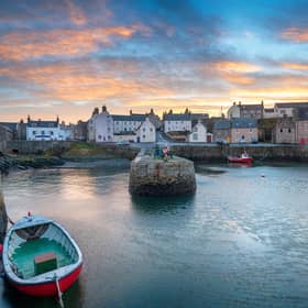 The stunning village of Portsoy is the latest filming location for Peaky Blinders (Picture: Shutterstock)