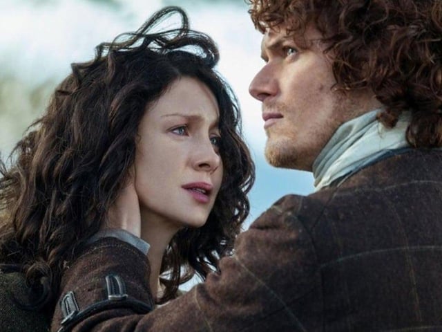 ‘Mo Nighean Donn’ translates to ‘My brown haired lass’ which is the term of endearment Jamie Fraser uses to describe his wife, Claire, during the series. It is pronounced like so: “moh - nee-uhn - down”.